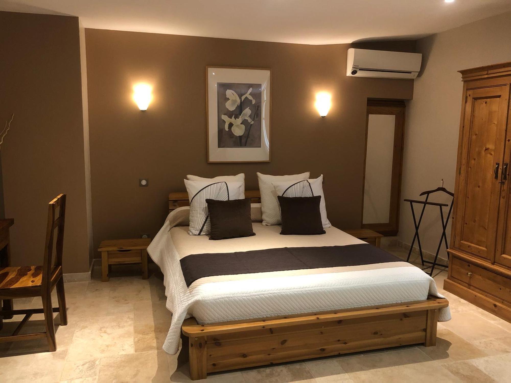 Chambres D'Hotes La Chrysalide Loriol-du-Comtat Zewnętrze zdjęcie
