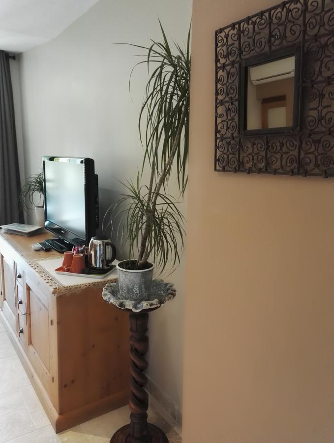 Chambres D'Hotes La Chrysalide Loriol-du-Comtat Zewnętrze zdjęcie